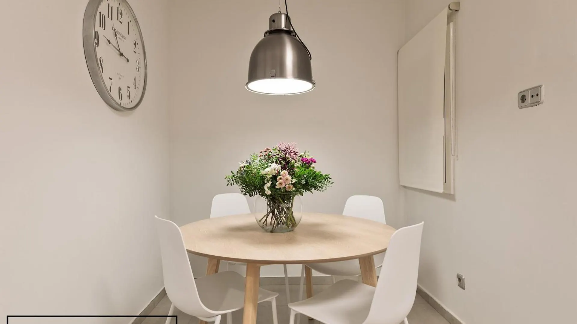ברצלונה Enjoy Apartments Ecuador