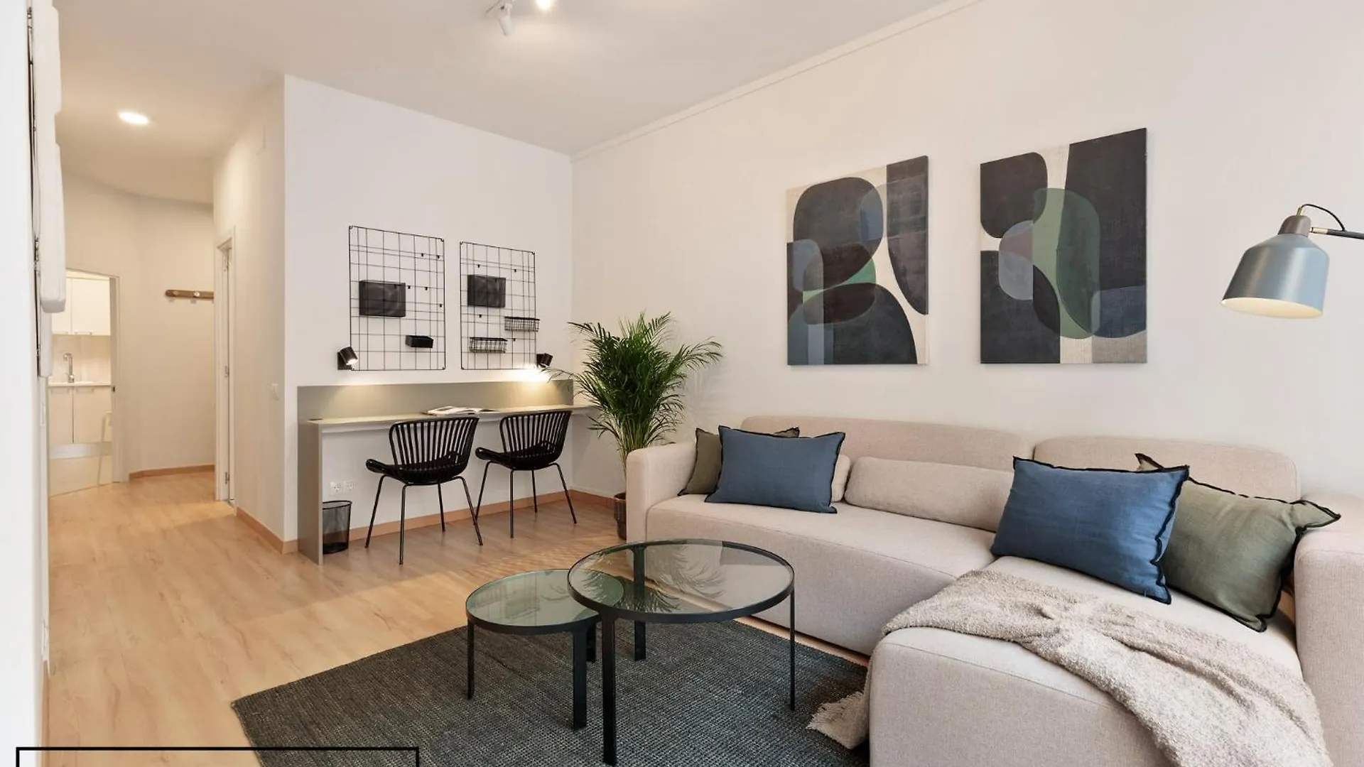 Enjoy Apartments Ecuador Barcelona 0*,  Spain