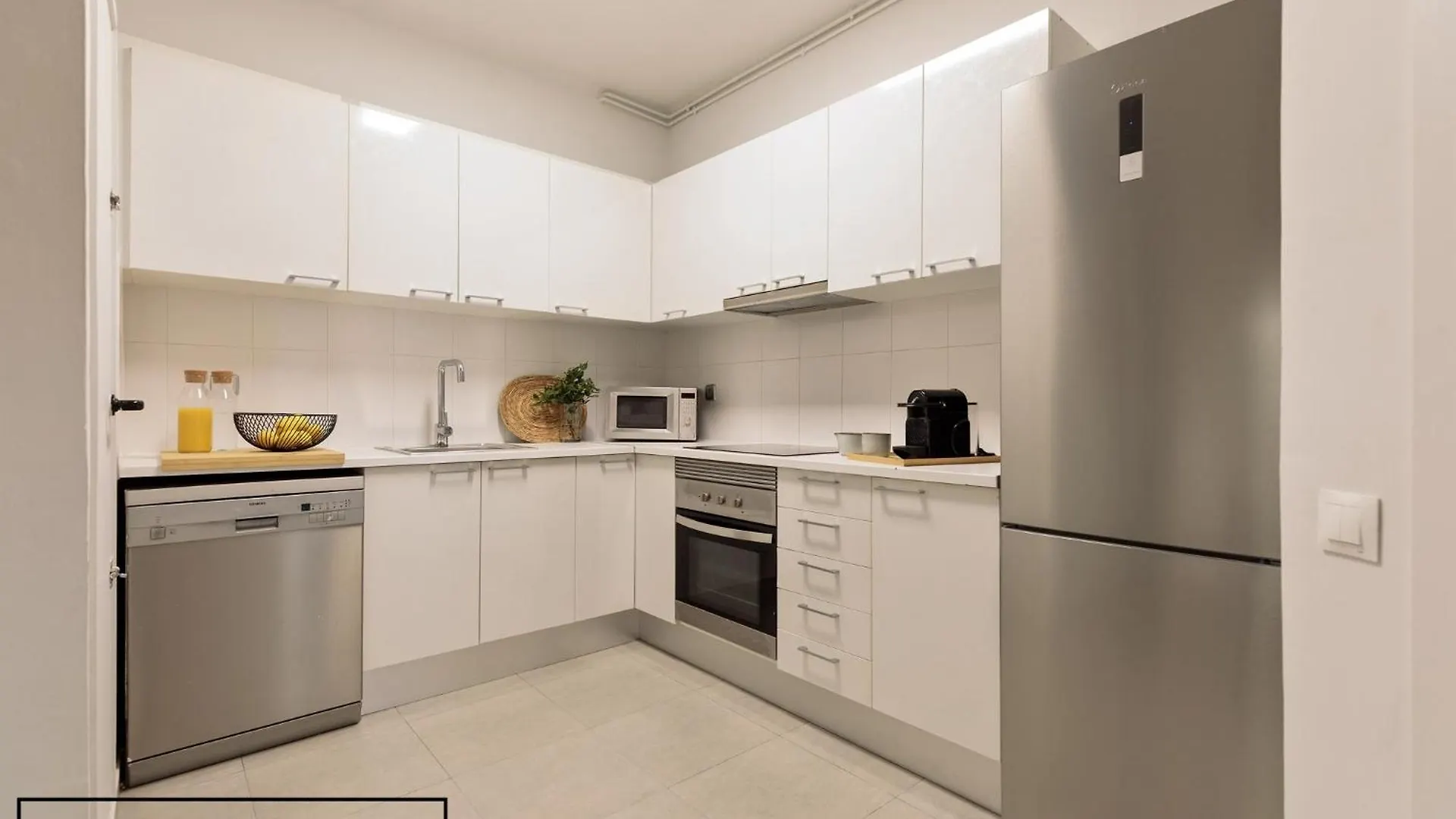 Enjoy Apartments Ecuador Barcelona