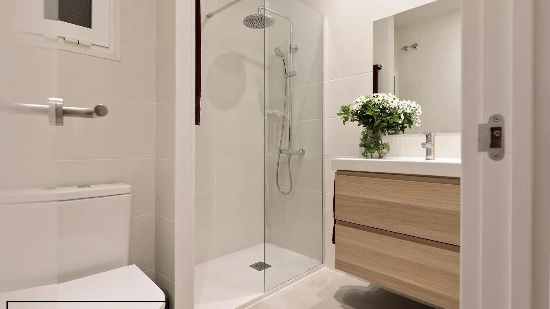 Enjoy Apartments Ecuador Barcelona